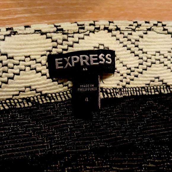 NWOT Black Two Piece Skirt & Racerback Crop Top - Picture 8 of 8